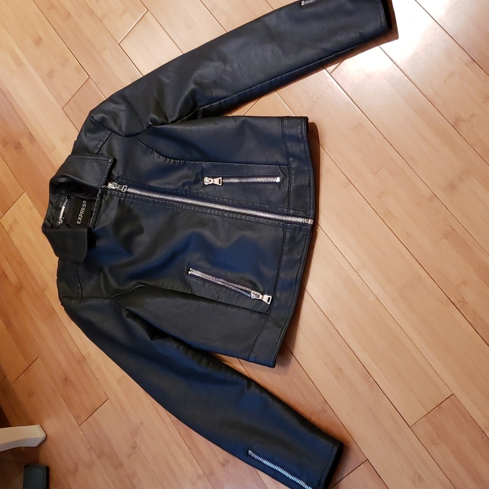 Motorcycle jacket